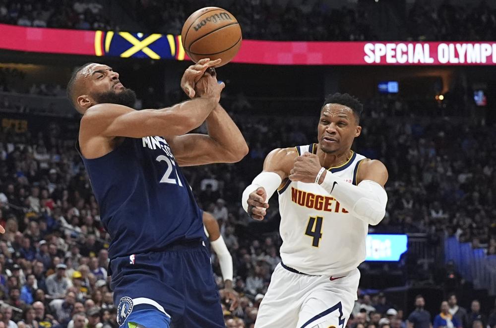 琼斯续约的 琼斯续约的