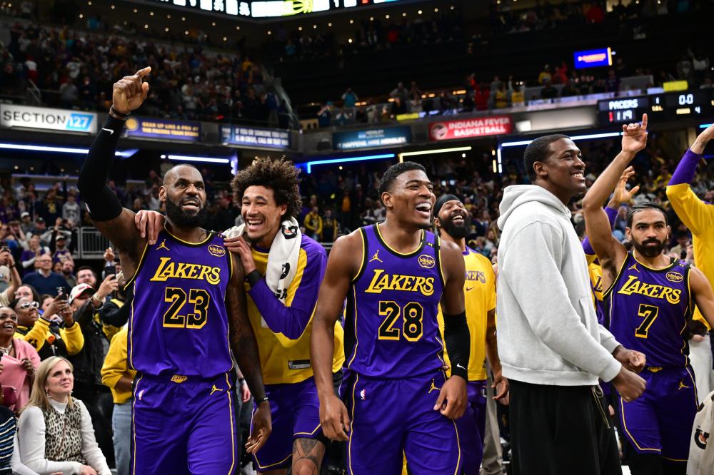 交媒体高度 交媒体高度