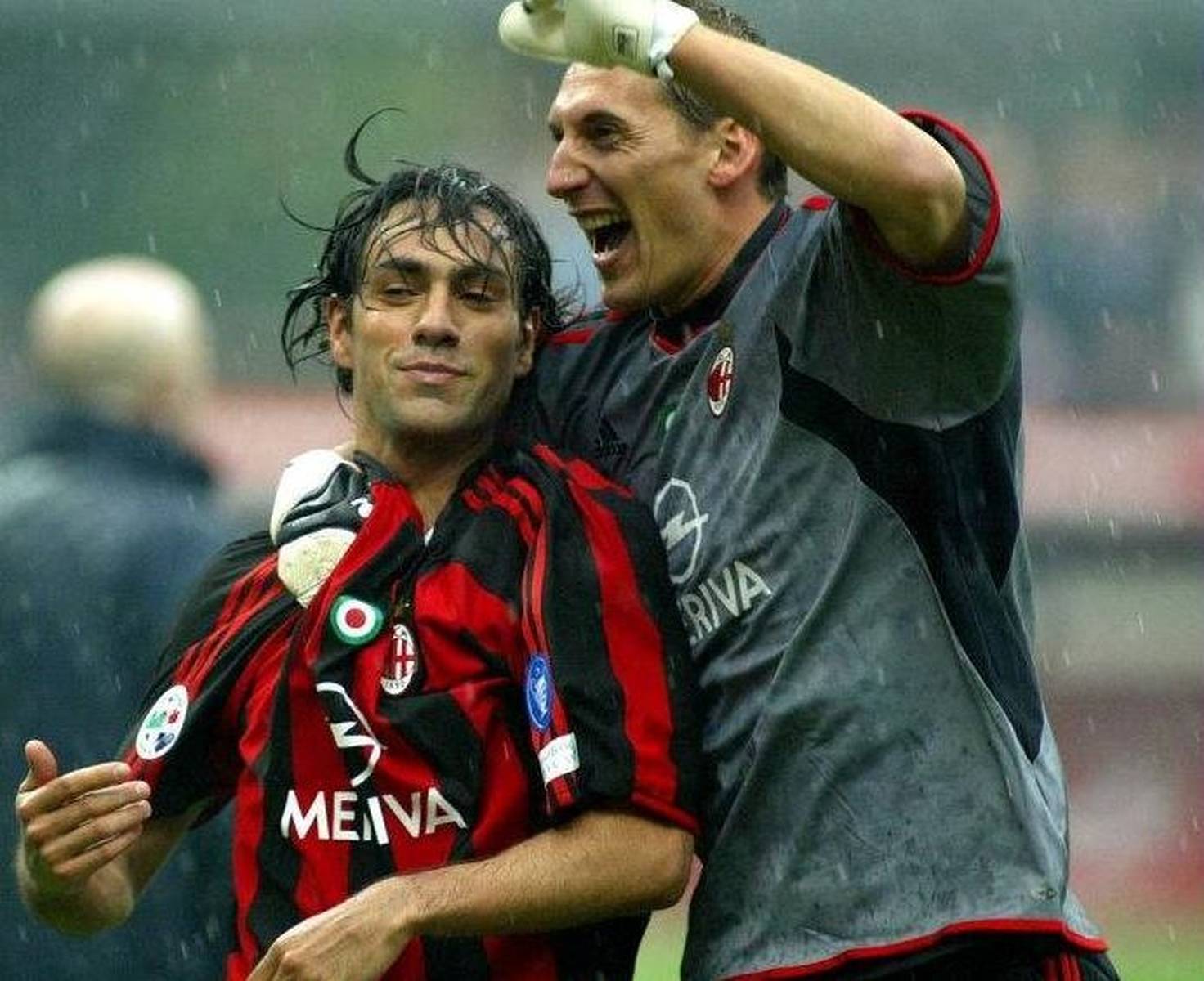 人期间曾多 人期间曾多