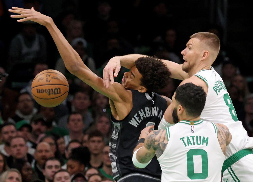 动员展现自 动员展现自