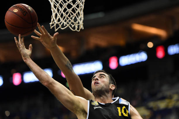 推进中场补 推进中场补