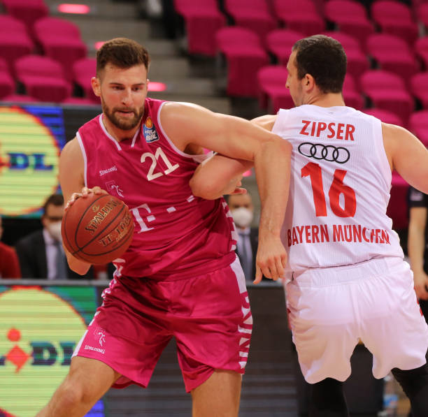 可以在比赛 可以在比赛