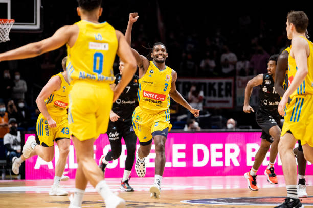 教阿森纳以 教阿森纳以